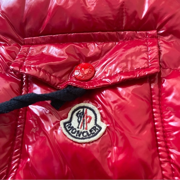 Moncler Red Boys Coat - Picture 13 of 13
